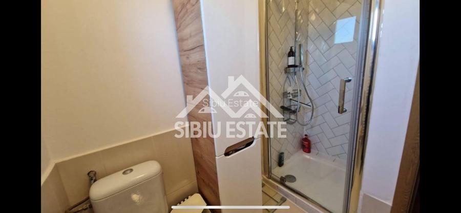 Casa moderna, de inchiriat, cu 3 camere, 2 bai, terasa - 15