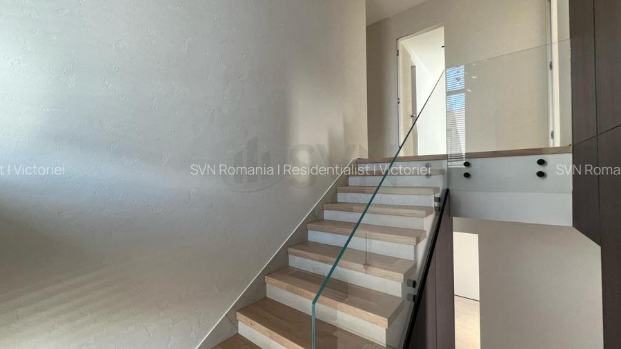 REV2004667 Vile de Lux l Pipera - 11