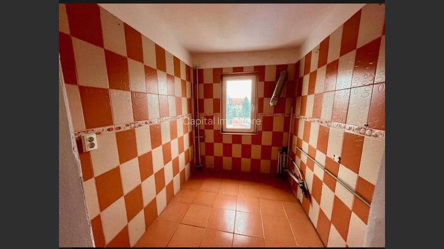 Apartament 3 camere semidecomandat , Zona Cascada - 5