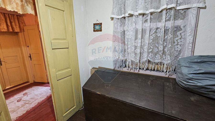 Casă / Vilă cu 3 camere de vânzare-Cacica-Suceava - 45