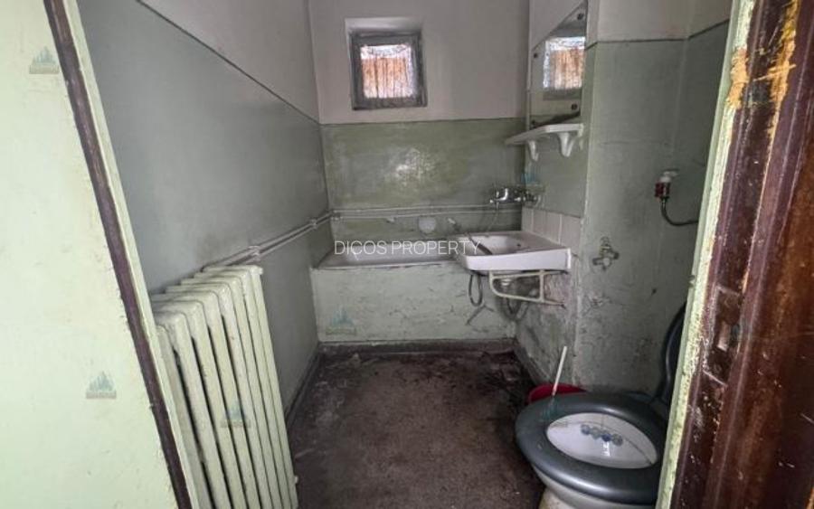Apartament 3 camere de vânzare – zona centrală/parter - 6