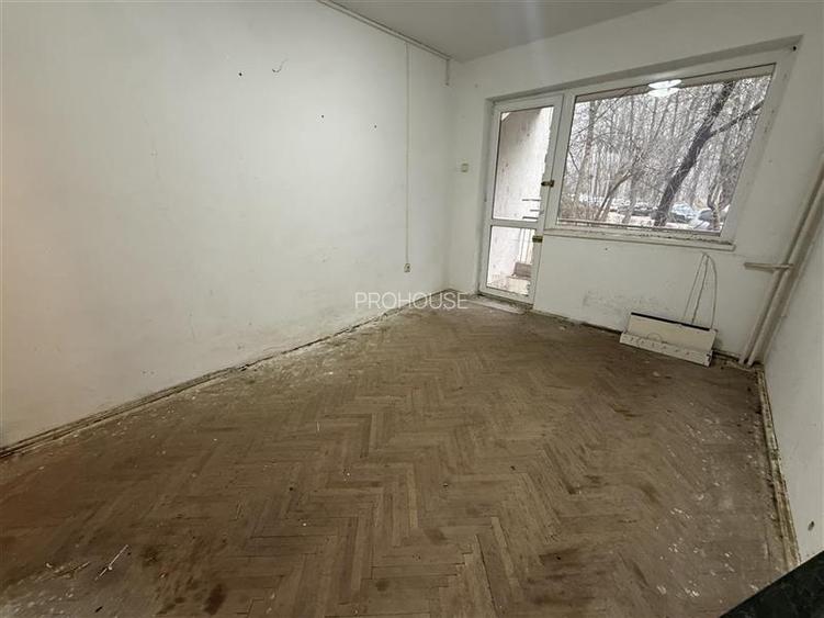 Apartament pretabil birouri - 40 mp - Aleea Parcului - 5