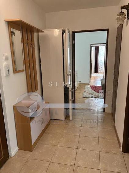 Apartament 3 camere, Pod Ros,  aer conditionat, doua balcoane - 3