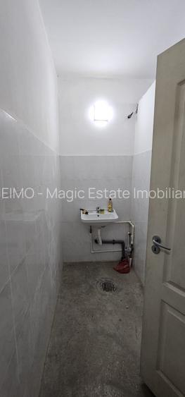 Spațiu comercial de închiriat – Zemeș, poziție centrală - 11