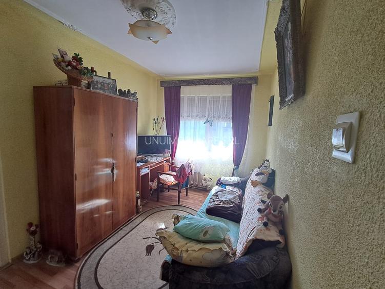 Apartament 3 camere Aleea Caminului - etaj 3/4 - 37 mp - 34900 euro - 6
