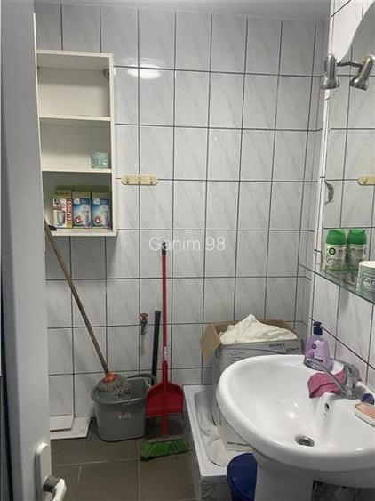 Spatiu comercial , zona Sala Polivalenta ,72 mp , parter ,stradal , actual cabin - 8