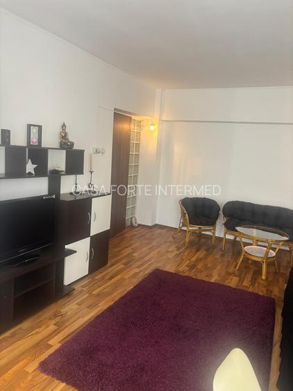 Apartament 2 camere Trocadero 133000 euro - 2