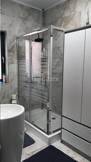 Valea Adanca str Prunilor VILA LUX P+E  SU=138 complet mobilata Teren 340mp - 9