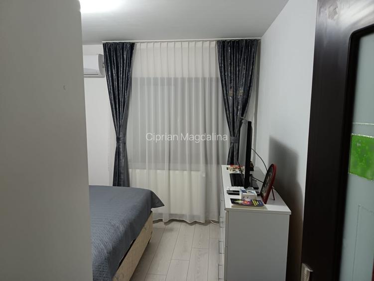 Apartament 2 camere, decomandat,  Deva, bulevardul Decebal (prețul e negociabil) - 5