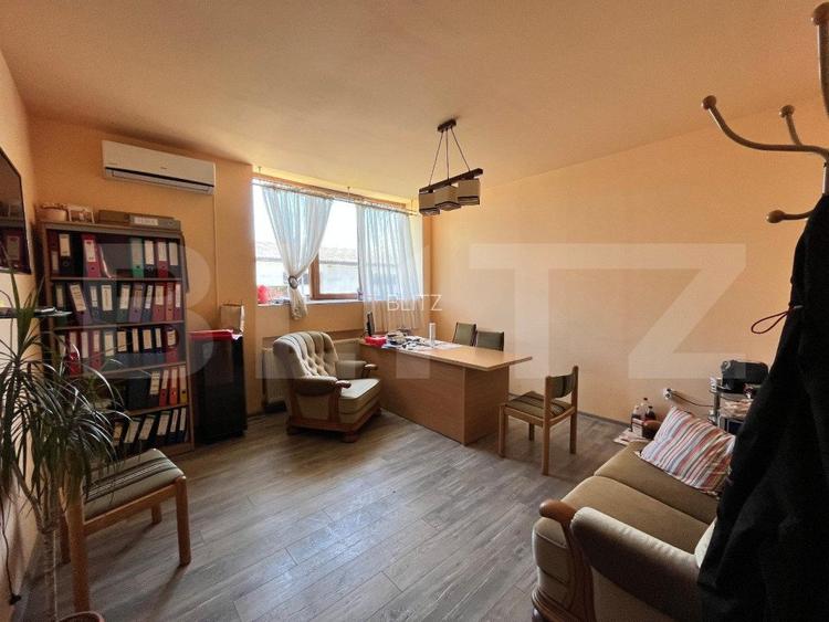 OPORTUNITATE! 8 hale de peste 16.000 mp, teren intravilan 4,5 ha, Bradesti - 9