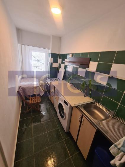 DE INCHIRIAT GARSONIERA SPATIOASA ZONA NERVA TRAIAN - 7