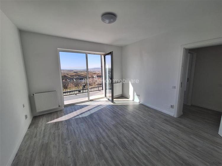 Noua! Casa 4 camere, Dezmir+Parcare - 5