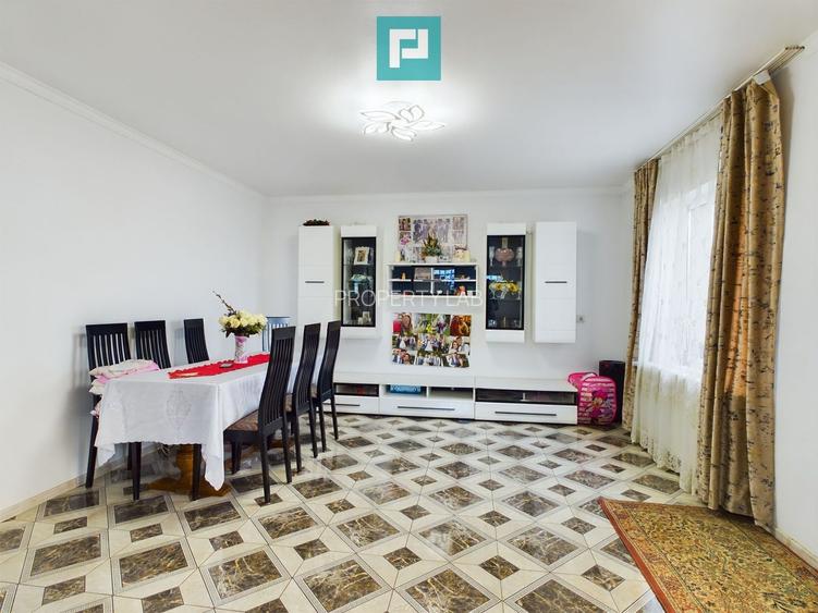 Casă cu 5 camere în Nădlac - 4