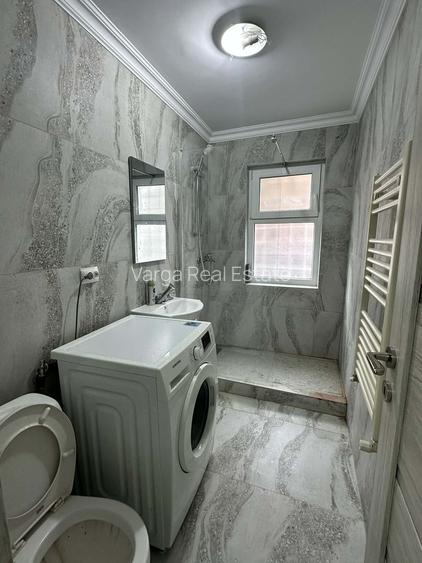 Apartament cu 2 Camere Renovat Complet - 5