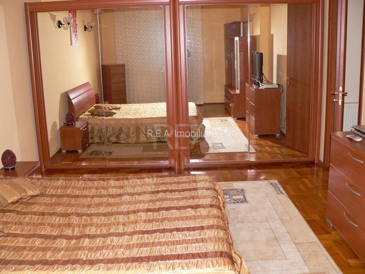 Apartament 3 camere, zona Nordului - 21
