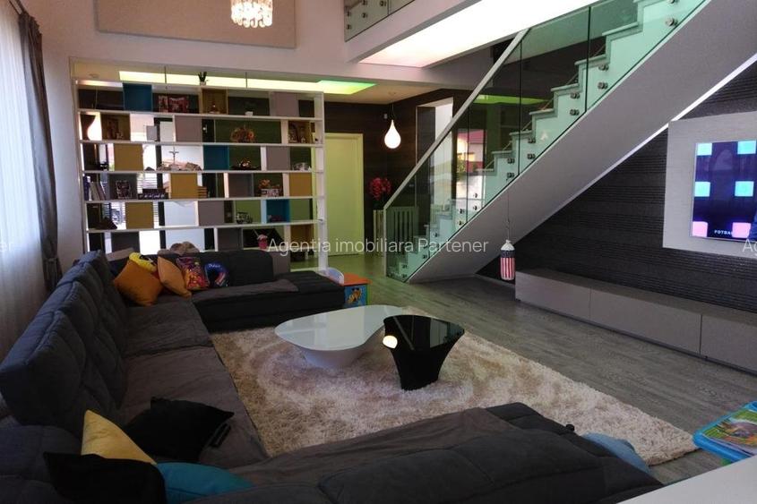 Vila stil avangardist, Trivale, teren 1.196 mp, mobilata - 5