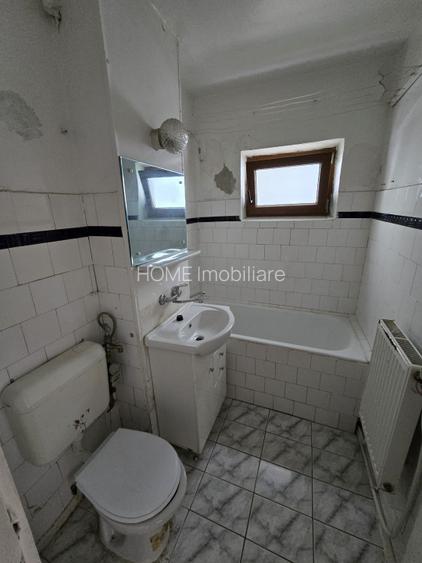 Apartament Logofat Tautu - 9