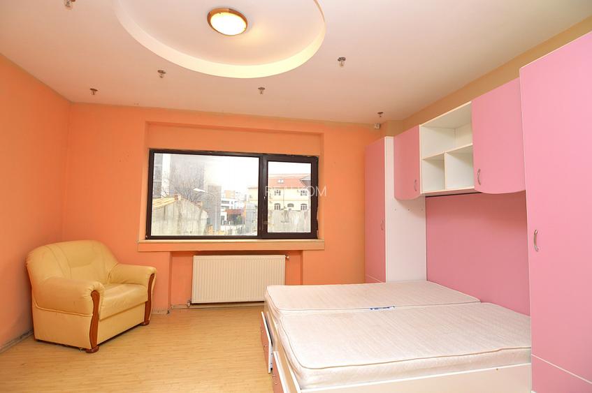 VANZARE APARTAMENT 3 CAMERE UNIRII – TRIBUNAL - 14