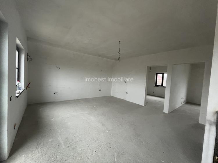 Oportunitate! Vila P+M inalta, 4 camere, placa de beton, Valu lui Traian! - 7