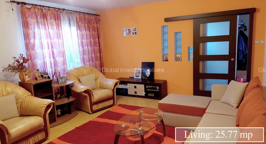 Lumina- Casa P+M, 5 Camere+ 1 Spatiu Comercial, teren 425mp - 120.000euro - 12