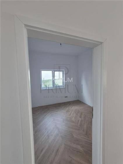 Duplex modern - zona foarte buna - interior spatios - departit prin camera tehni - 3