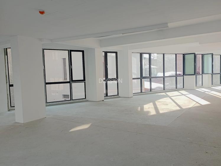 Clădire modernă în Dorobanți – Capitale - 3
