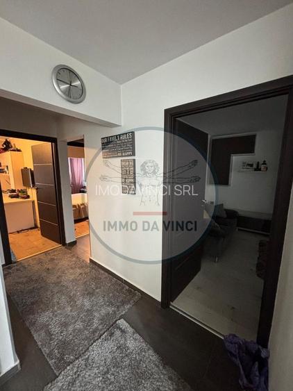 Vând apartament 3 camere Între Lacuri - 3