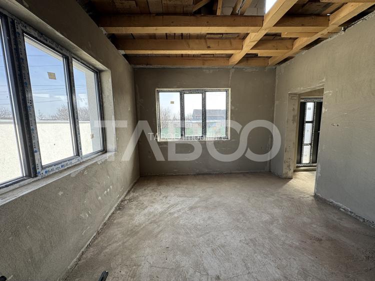 Casa individuala pe un singur nivel cu 3 camere teren 300 mp Cristian - 9