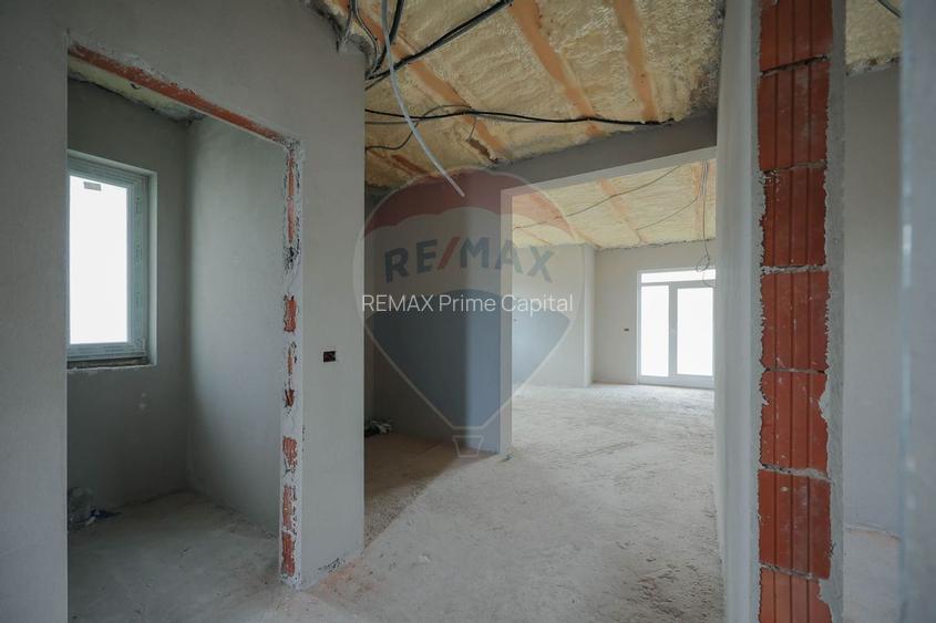 De vânzare casă semifinisată cu 3 camere, 455 mp teren, în Cihei - 4