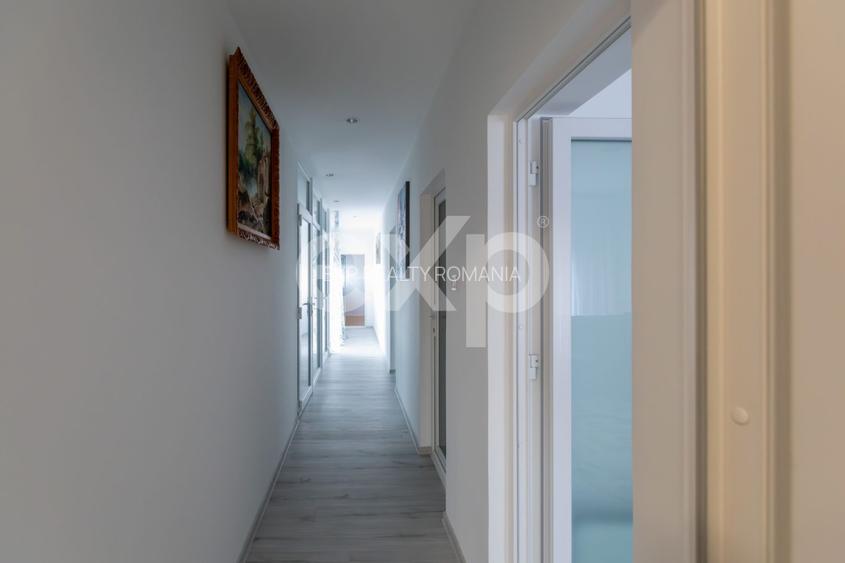 Casă / Vilă cu 6 camere de vânzare - 15