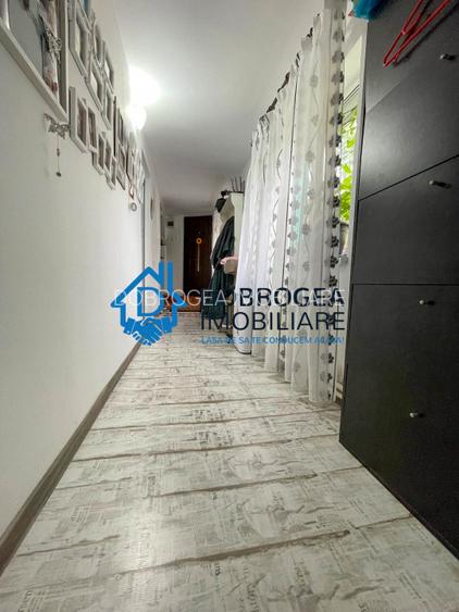 ZONA PIATA NOUA-CASA P+1, 4 CAMERE ,TEREN 370 MP. - 16