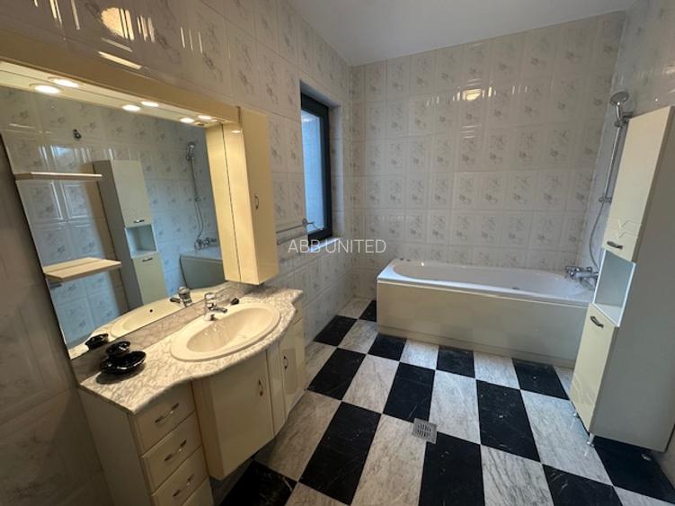 Cotroceni , Doctor Carol Davila, metrou Eroilor, piscina, constructie 2000! - 8