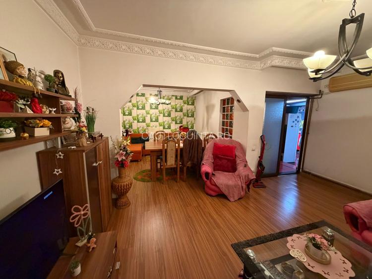 Casa 4 Camere/ Apartament 2 Camere/ Garsoniera/ Soseaua Chitilei/ Curte - 3