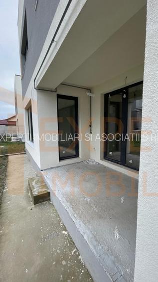 Casa moderna P+1, terasa generoasa, priveliste superba la lac - 2