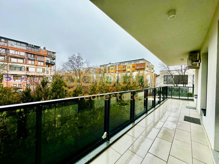 SUPERB/LUMINOS/IANCU NICULAE/TERASA GENEROASA/LINISTE - 15