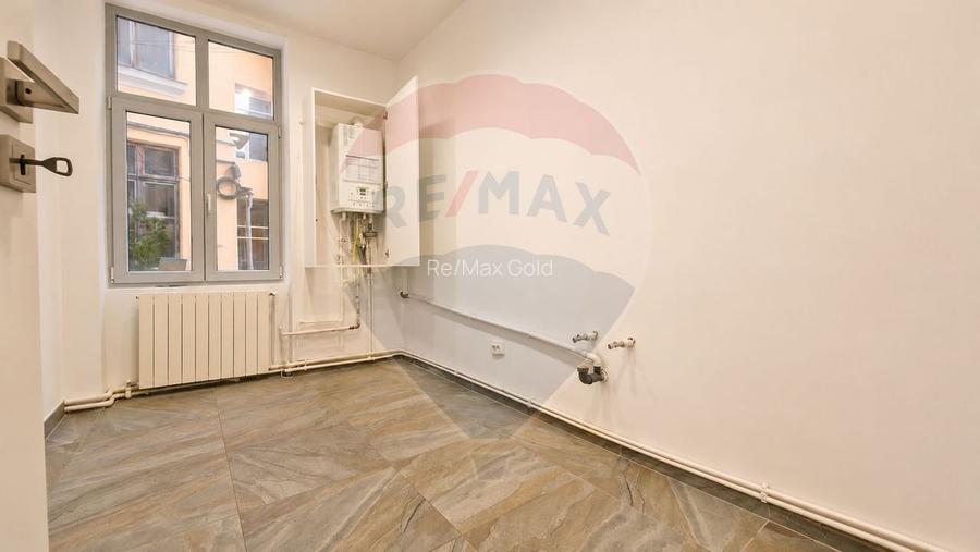 SPAȚIU COMERCIAL STRADAL 108 MP UTILI | ZONĂ CENTRALĂ | VITRINĂ 2.34M - 4