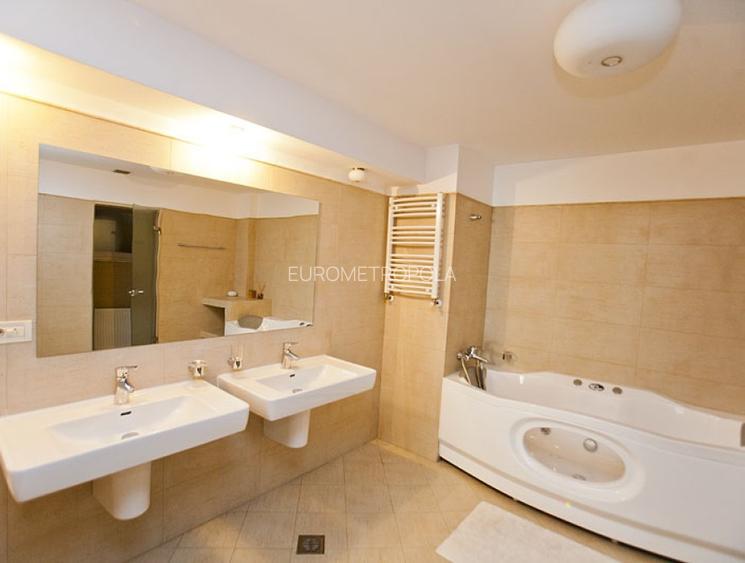 Apartament 5 camere Dacia - 8