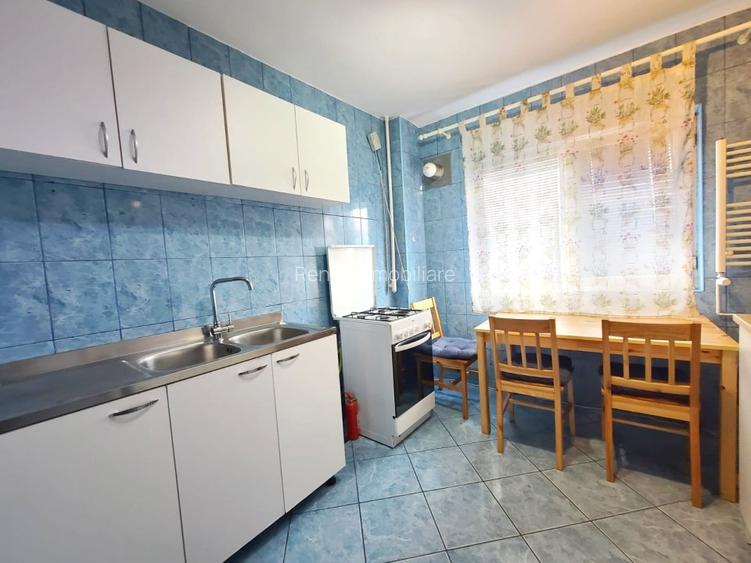 Muncii/Decebal/Posibilitatea de Loc De Parcare/3 Minute Metrou|/ - 8