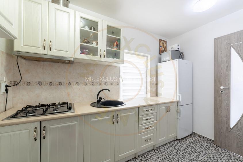 Casa de vanzare 15 km de Pitesti in Com. Malureni-Bunesti- Jud. Arges! - 2