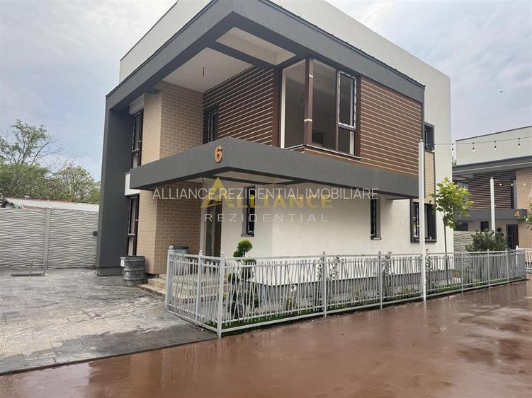 Casa individuala - 300 mp - 5 camere - 3 bai - 34