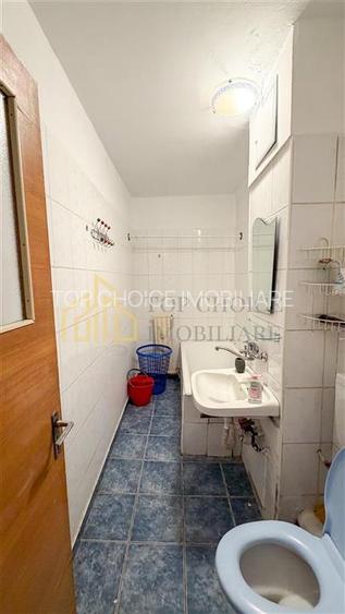 GARSONIERA FOARTE SPATIOASA 42MP - BLOC 1985 - LANGA UTCB TEI - 17