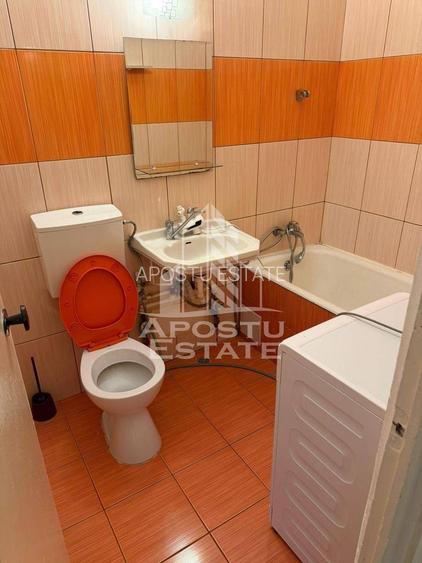 Garsoniera, etaj intermediar, situata in zona Girocului - 5