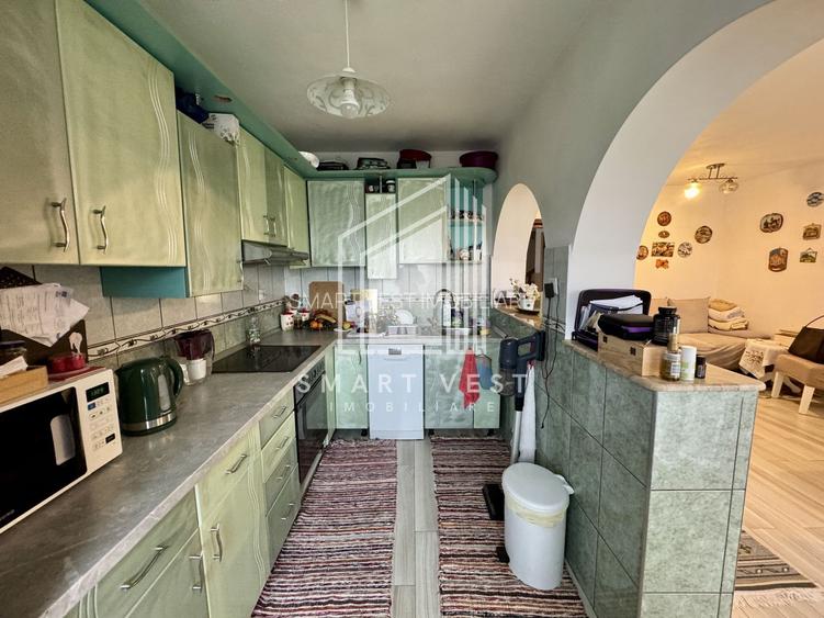 Casa spatioasa de vanzare | 275 mp (cu beci) | Zona Unio - 7