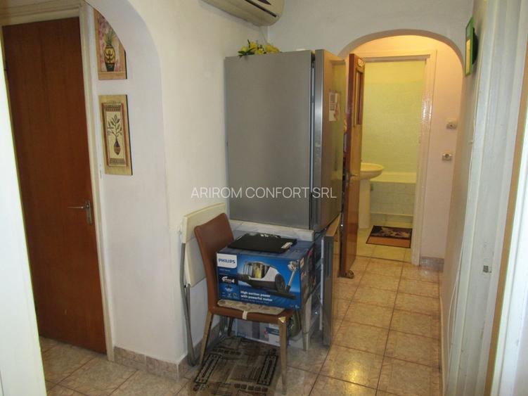 Inchiriere 3 camere Lacul Tei – Facultate – vedere spre LAC - 11