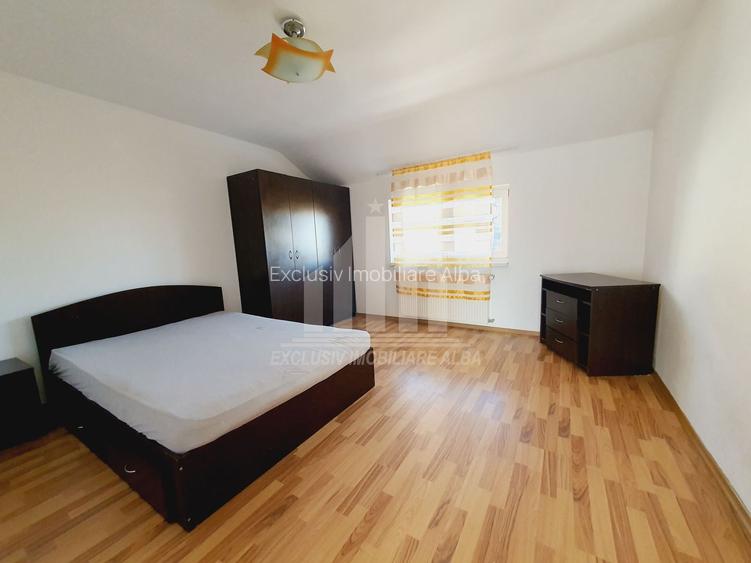 Casa individuala | De inchiriat | 150 mp | Curte comuna | Cetate - 7