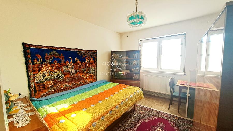 Apartament 3 camere de Vanzare Bumbesti Jiu, Str Jiului - 3
