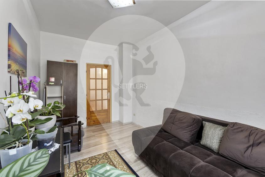 Casa singur in curte Schei - 12