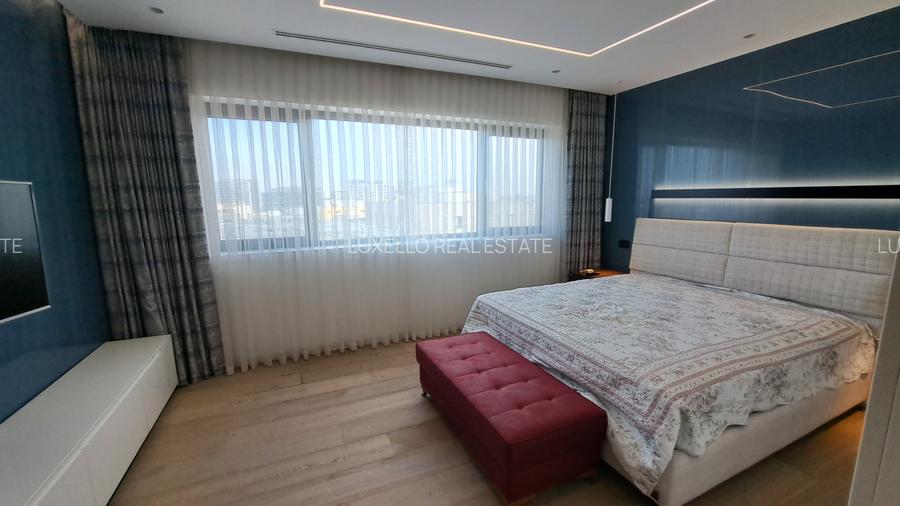 APARTAMENT 4 CAMERE CU SCARA INTERIOARA TIP LOFT -ULTRA LUX - 39