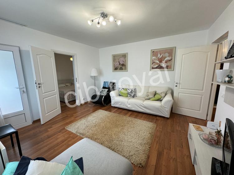 Apt. 2 cam. Titan,Str. Postavarul, renovat,la 10 min. metrou Nicolae Grigorescu - 3