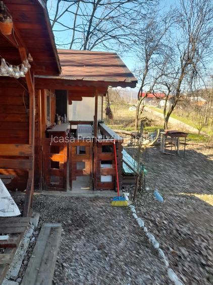 Spre vanzare cabana+ teren intravilan 1050mp pretabil casa de vacanta/locuinta - 4